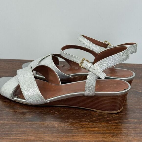 Cole Haan Elsie Cross Wedge 40 II Women Size 9 (MSRP $160) - Picture 8 of 12